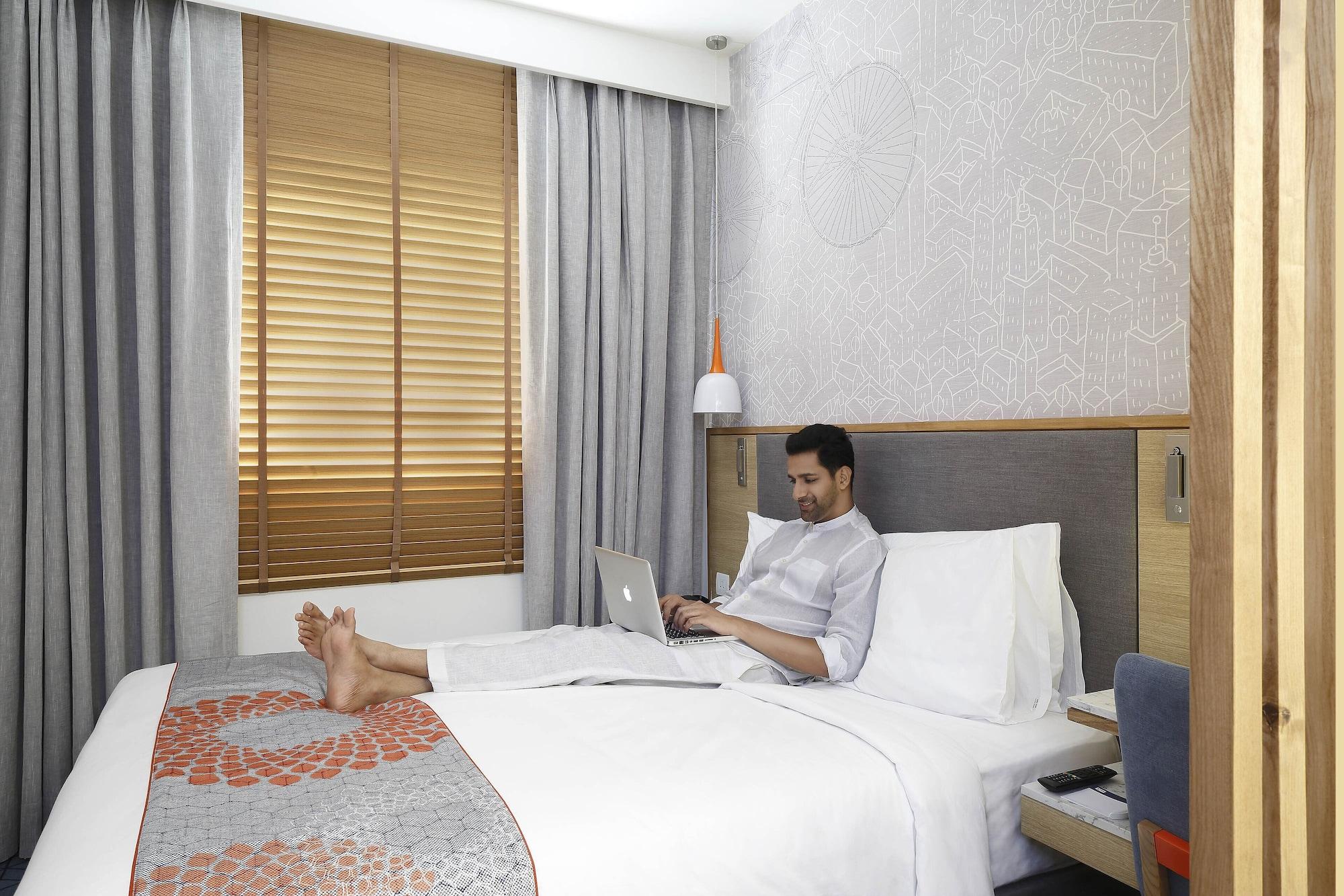 Holiday Inn Express Bengaluru Whitefield Itpl By Ihg Exterior photo