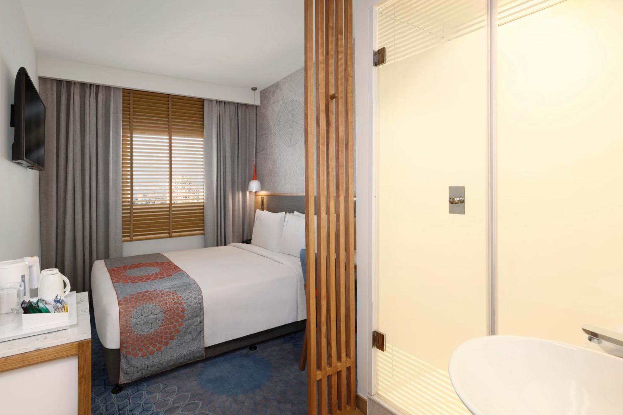 Holiday Inn Express Bengaluru Whitefield Itpl By Ihg Exterior photo