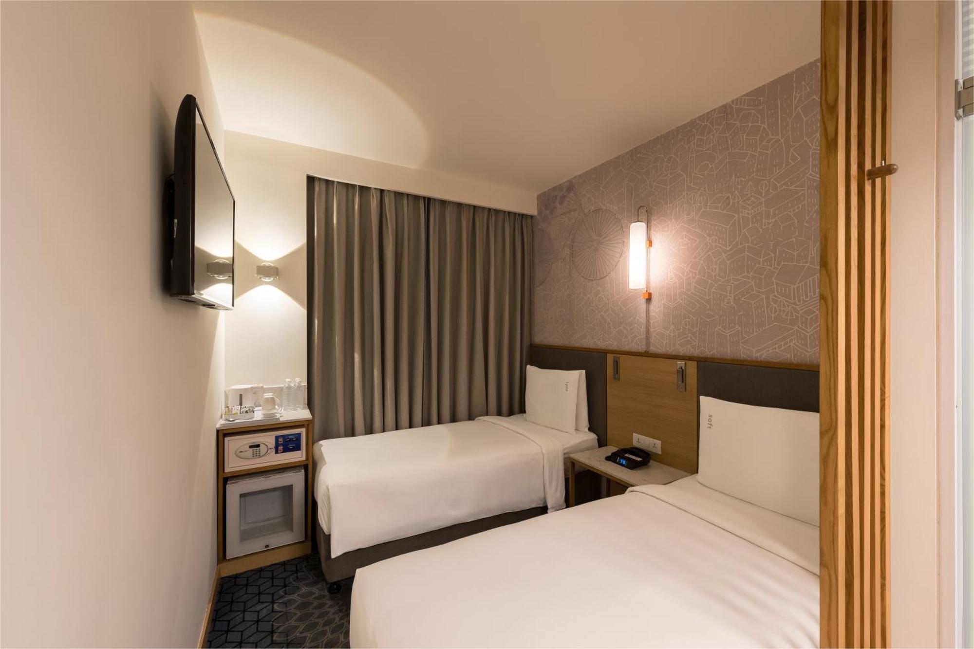 Holiday Inn Express Bengaluru Whitefield Itpl By Ihg Exterior photo
